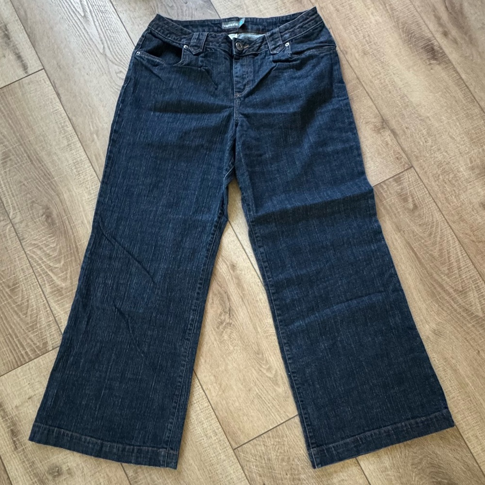 Wide Leg Dark Wash High Waisted Stretch Jeans 12 Flap Pockets Capsule Y2K Retro